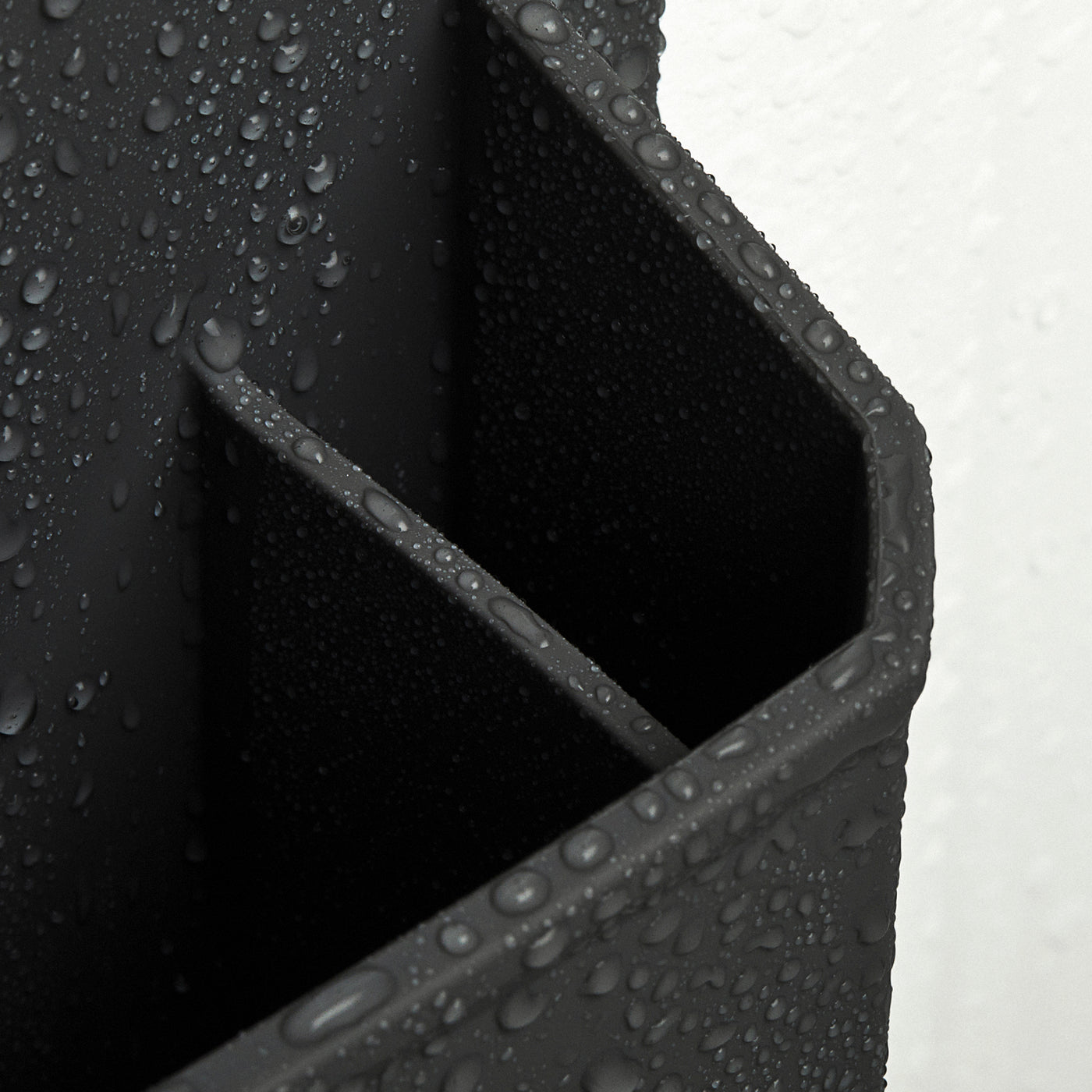 The James | Toiletry Organizer